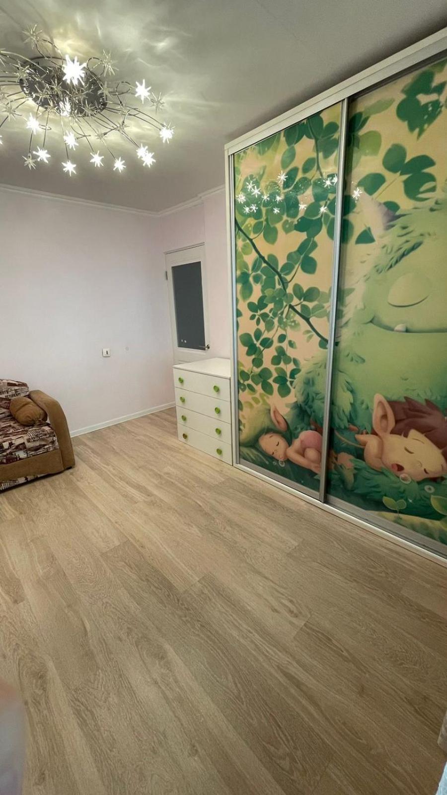 Apartment между правым и левым берегом, рядом с набережной на улице габдуллина *